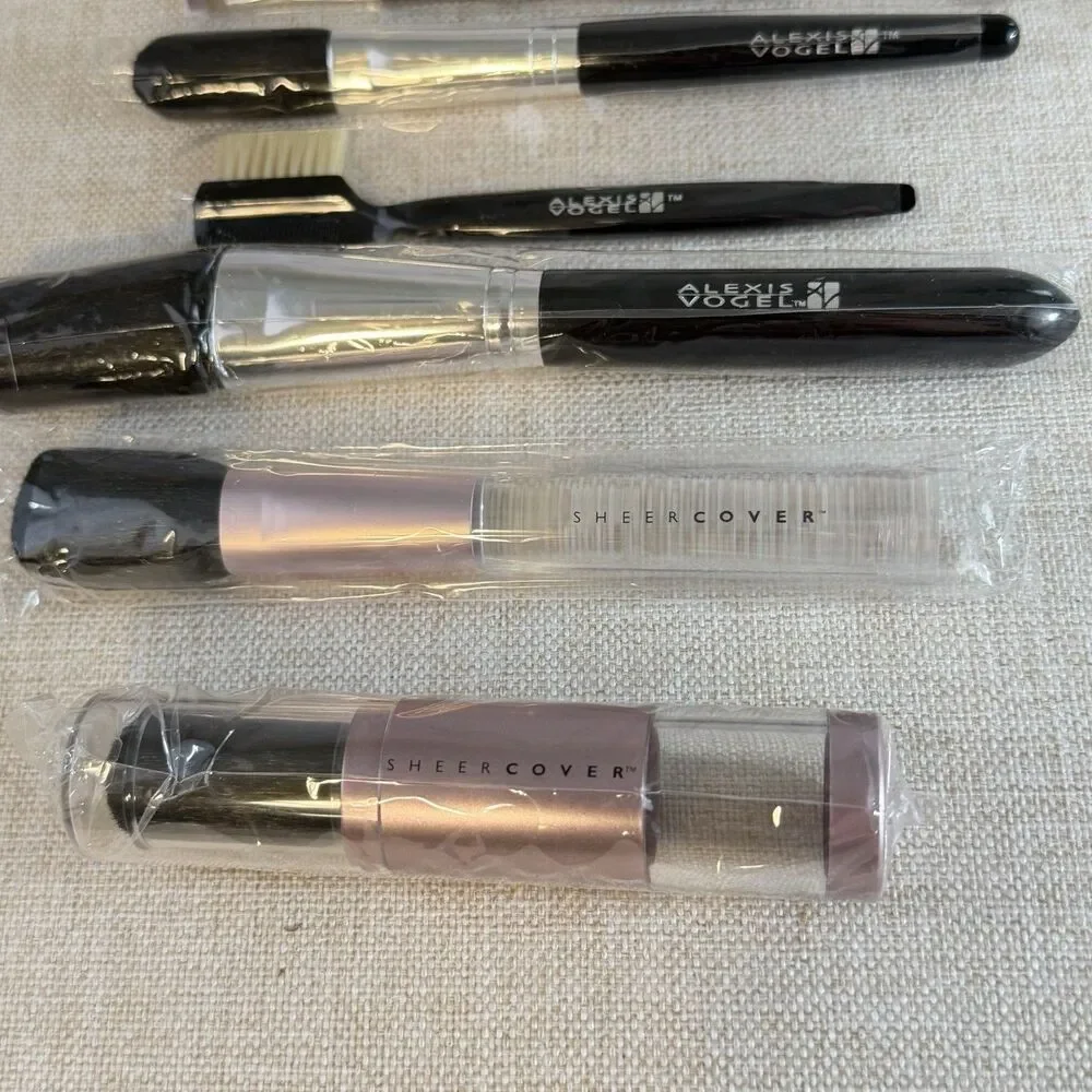 Alexis Vogel Makeup Brush Tool Lot Sheer Cover Brow Stencils Puff Sponges NEW
